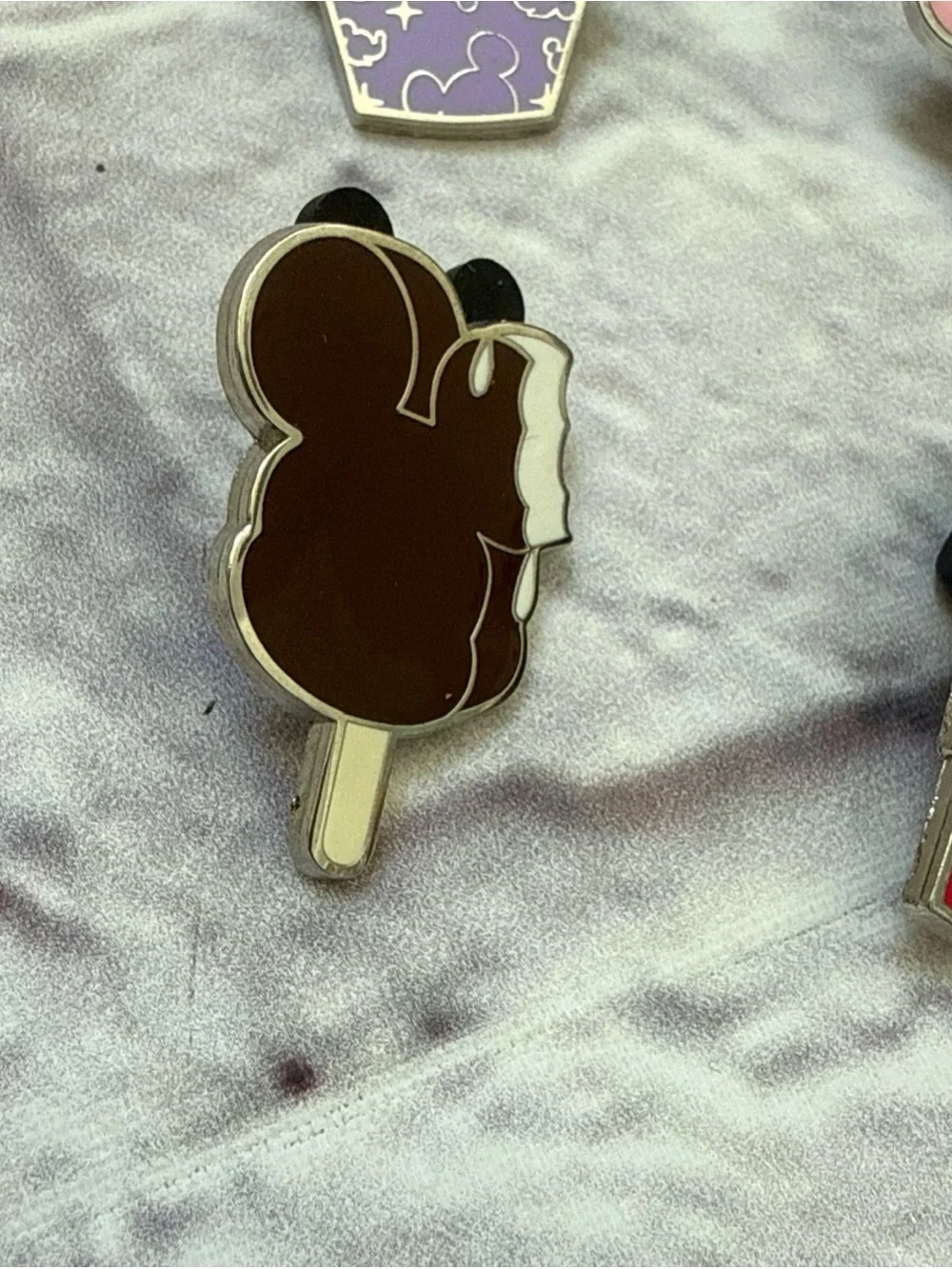Disney trading pins ice cream dole whip donut set of 4 pins
